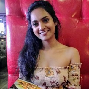 Meet your Posher, Prathyusha